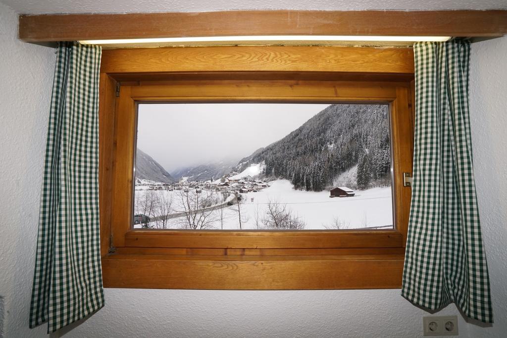 Haus Ruetzbach Διαμέρισμα Neustift im Stubaital Δωμάτιο φωτογραφία